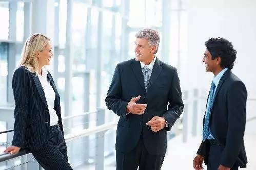 商务场合small talk技巧 拉近关系，提升沟通效果